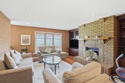 Photo 6 at 18 Curtis Crescent, King City, King