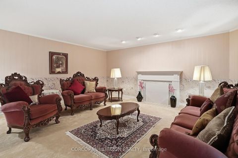 Photo 13 at 18 Curtis Crescent, King City, King