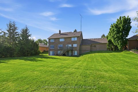 Photo 42 at 18 Curtis Crescent, King City, King