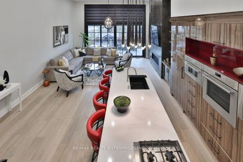 Photo 12 at 47 Thirteenth Street, New Toronto, Toronto