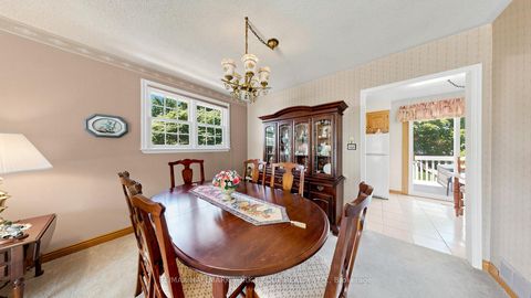 Photo 10 at 24 Devins Drive, Aurora Heights, Aurora