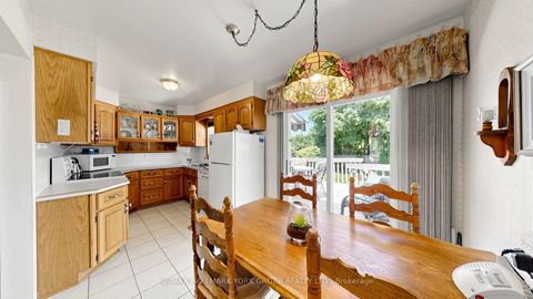 Photo 17 at 24 Devins Drive, Aurora Heights, Aurora