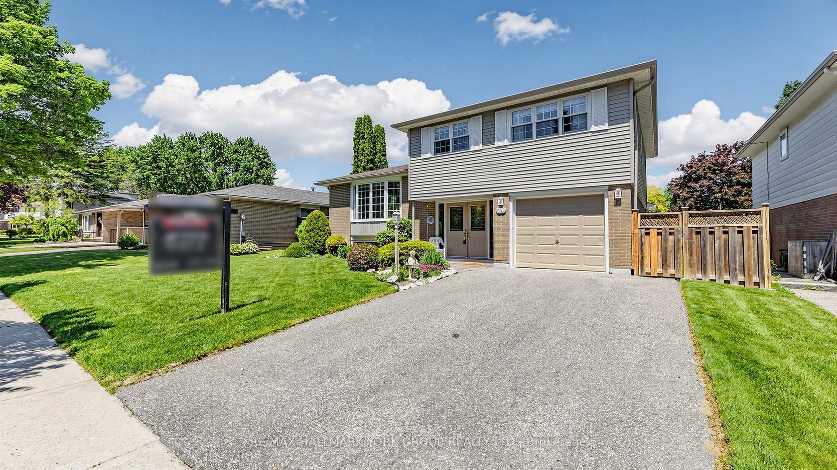 24 Devins Drive, Aurora Heights, Aurora photo 7