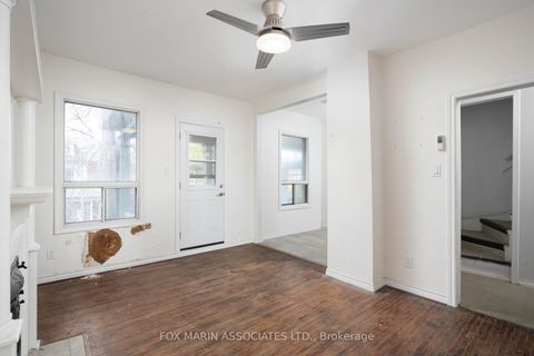 Photo 27 at 353 - 359 Crawford Street, Bellwoods, Toronto