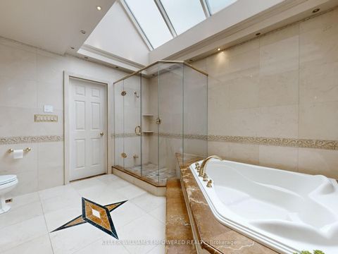 Photo 33 at 788 Woodland Acres Crescent, Rural Vaughan, Vaughan