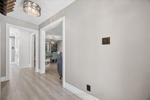 Photo 8 at 199 Carrick Avenue, Keswick North, Georgina