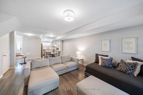 Photo 5 at 7 - 237 Ferndale Drive S, Ardagh, Barrie