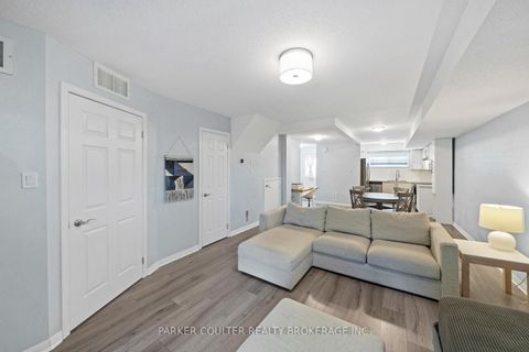 Photo 6 at 7 - 237 Ferndale Drive S, Ardagh, Barrie
