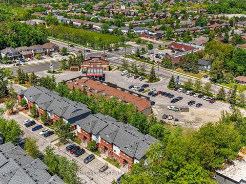 Photo 28 at 7 - 237 Ferndale Drive S, Ardagh, Barrie