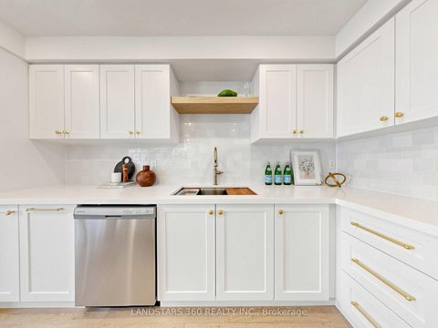 Photo 16 at 8 Wilket Creek Road, Flemingdon Park, Toronto