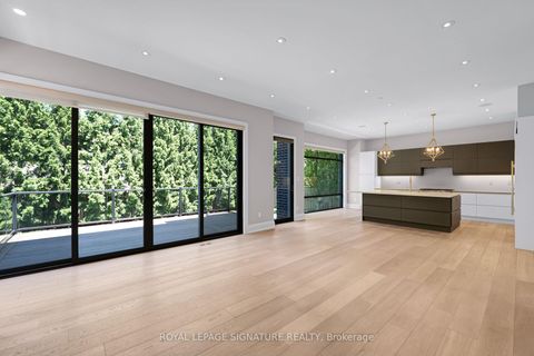 Photo 12 at 9 Fordham Place, Don Mills, Toronto