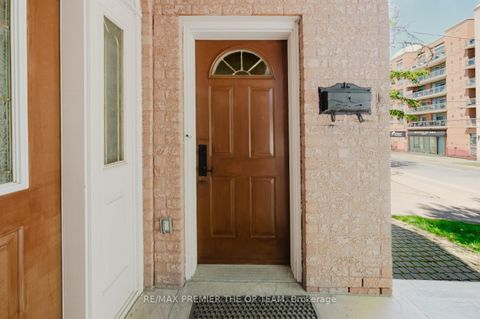 Photo 13 at 7930 Kipling Avenue, West Woodbridge, Vaughan