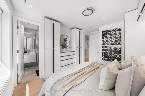Photo 21 at 218 Woburn Avenue, Lawrence Park North, Toronto