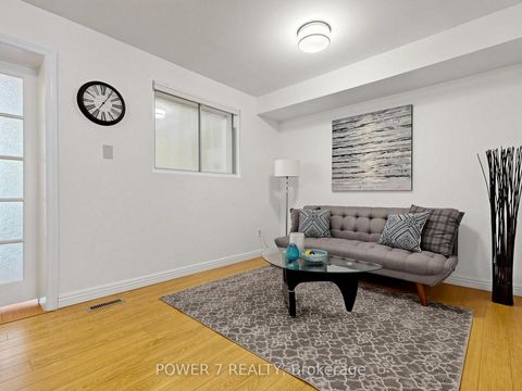 Photo 10 at 379 Hollyberry Trail, Hillcrest Village, Toronto