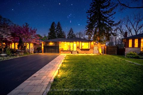 Photo 0 at 41 Keegan Crescent, York University Heights, Toronto