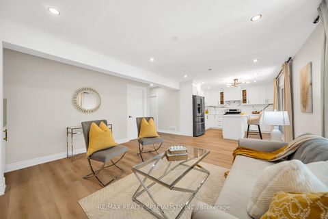 Photo 24 at 41 Keegan Crescent, York University Heights, Toronto