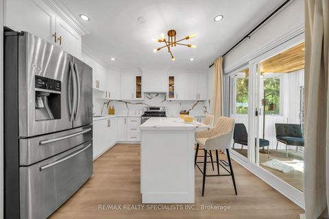 Photo 25 at 41 Keegan Crescent, York University Heights, Toronto