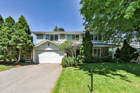 Photo 1 at 49 Pettit Drive, Richview, Toronto