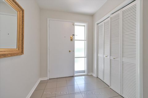 Photo 3 at 49 Pettit Drive, Richview, Toronto