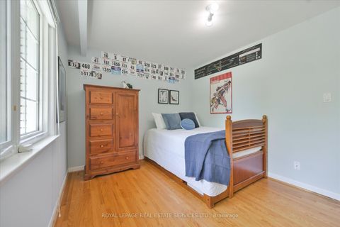Photo 28 at 49 Pettit Drive, Richview, Toronto
