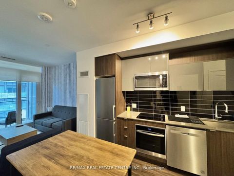 Photo 15 at 1925A - 70 Princess Street, Waterfront Communities C8, Toronto