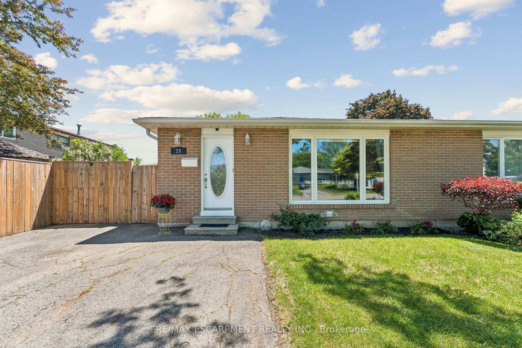 29 Deeside Crescent, Southgate, Brampton 2