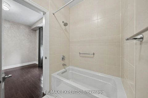 Photo 16 at 4 Sim Hill Crescent, King City, King