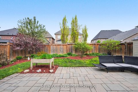 Photo 48 at 4 Sim Hill Crescent, King City, King