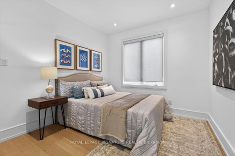 Photo 36 at 39 Derwyn Road, East York, Toronto