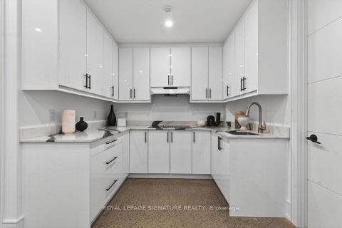 Photo 42 at 39 Derwyn Road, East York, Toronto