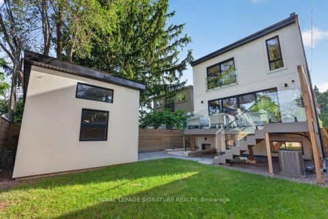 Photo 48 at 39 Derwyn Road, East York, Toronto