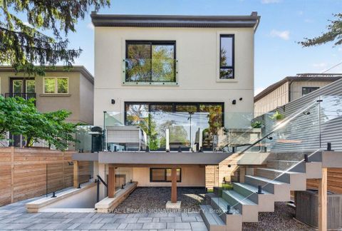 Photo 49 at 39 Derwyn Road, East York, Toronto
