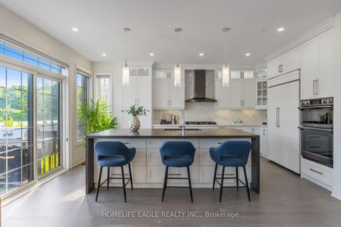 Photo 8 at 58 Tesla Crescent, Holland Landing, East Gwillimbury