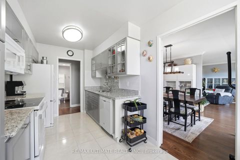 Photo 2 at 404 - 115 Antibes Drive, Branson, Toronto