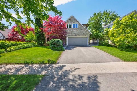 Photo 0 at 25 Gossamer Avenue, Newtonbrook East, Toronto