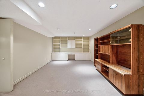 Photo 27 at 25 Gossamer Avenue, Newtonbrook East, Toronto