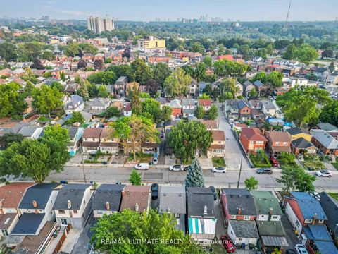 Photo 41 at 47 Mahoney Avenue, Mount Dennis, Toronto