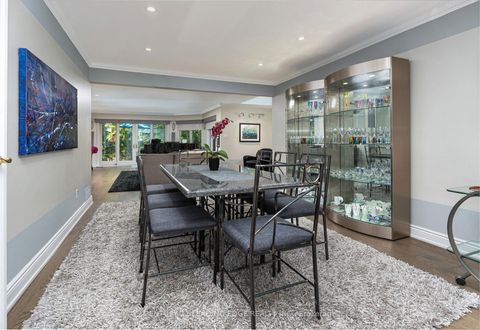 Photo 15 at 20 Solway Court, L'Amoreaux, Toronto