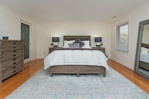 Photo 23 at 20 Solway Court, L'Amoreaux, Toronto