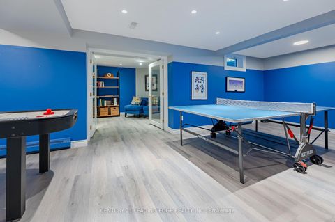 Photo 34 at 20 Solway Court, L'Amoreaux, Toronto