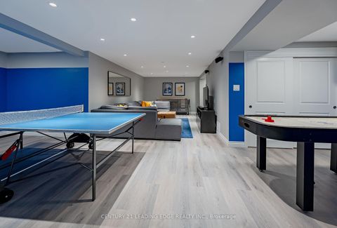 Photo 37 at 20 Solway Court, L'Amoreaux, Toronto