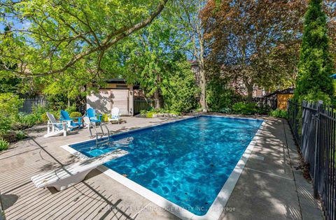 Photo 45 at 20 Solway Court, L'Amoreaux, Toronto