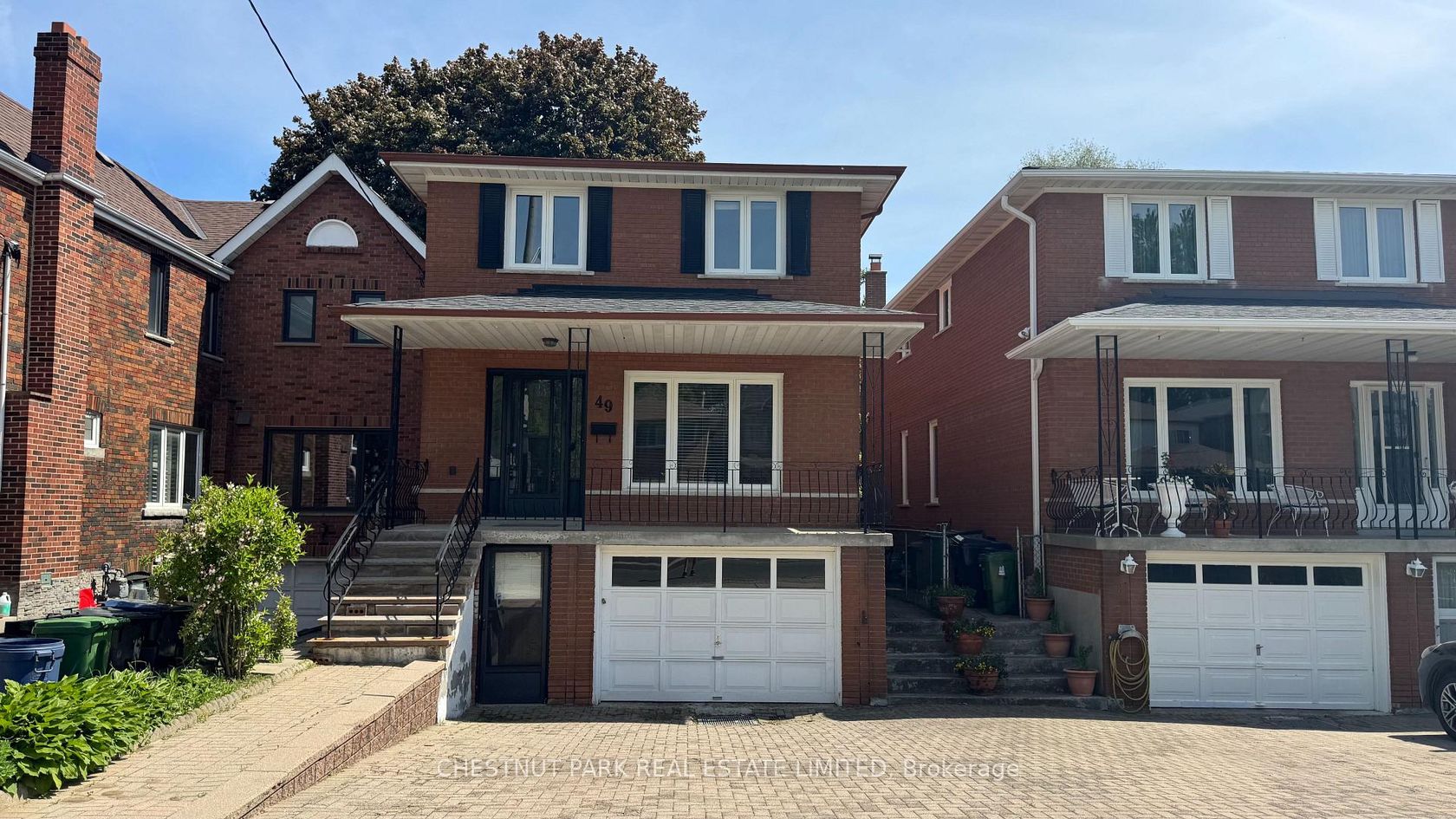 49 Woodville Avenue, Broadview North, Toronto photo number 2