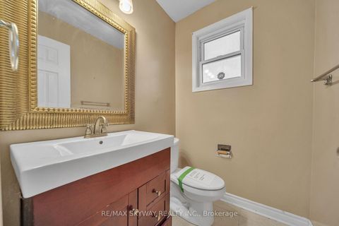 Photo 7 at 234 Manse Road, West Hill, Toronto