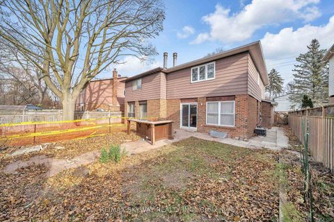 Photo 24 at 234 Manse Road, West Hill, Toronto