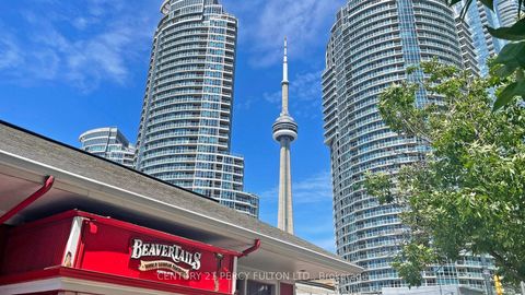 Photo 1 at 6901 - 100 Harbour Street, Waterfront Communities C1, Toronto