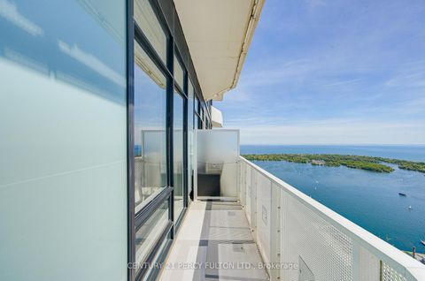 Photo 10 at 6901 - 100 Harbour Street, Waterfront Communities C1, Toronto