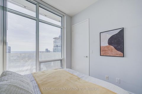 Photo 12 at 6901 - 100 Harbour Street, Waterfront Communities C1, Toronto