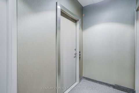 Photo 30 at 6901 - 100 Harbour Street, Waterfront Communities C1, Toronto
