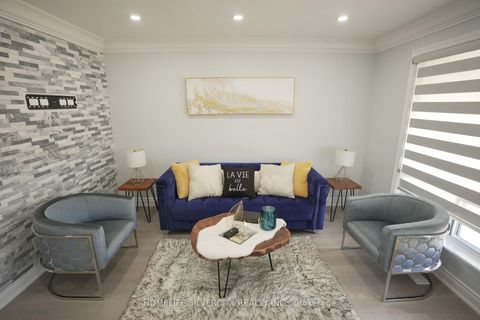 Photo 6 at 21 Billcar Road, Clairville, Toronto